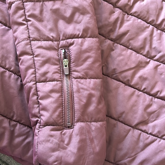 Fabletics puffer jacket - Picture 5 of 10